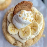 Crumbl banana cream pie cookies